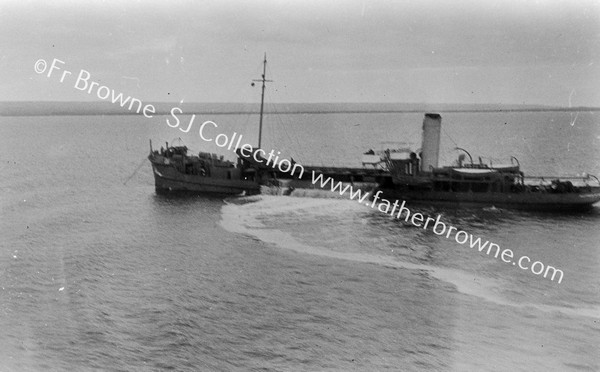 HARBOUR DREDGERS AT HOBSON'S BAY